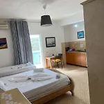 Appartement Majki - Sea View-free Parking