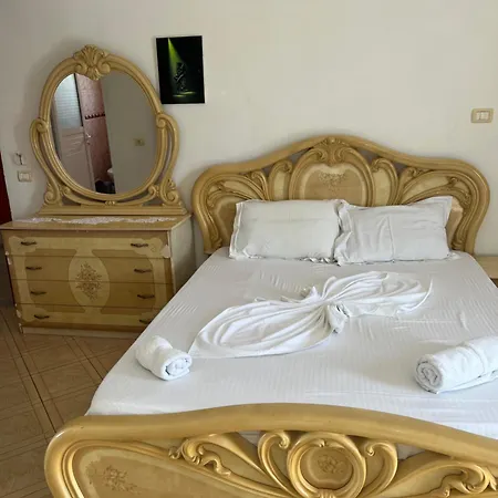 Majki - Sea View-free Parking * Sarandë