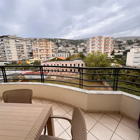 Majki - Sea View-free Parking Appartement Saranda