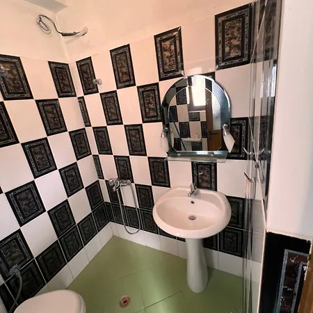 Majki - Sea View-free Parking Appartement Saranda