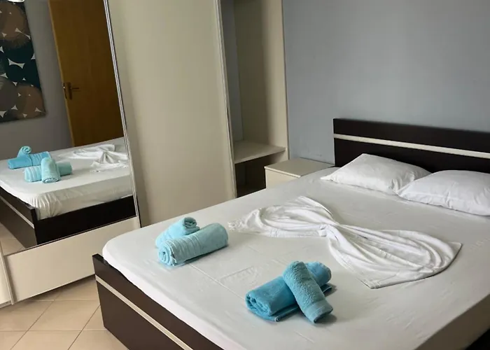 公寓 Majki Sarandë